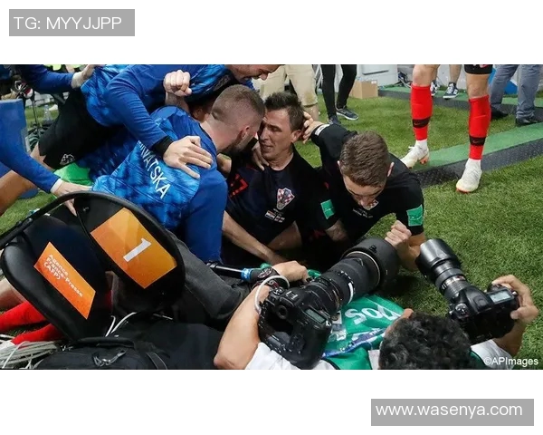 哈兹与邓迪激战正酣球迷期待精彩对决与绝妙进球