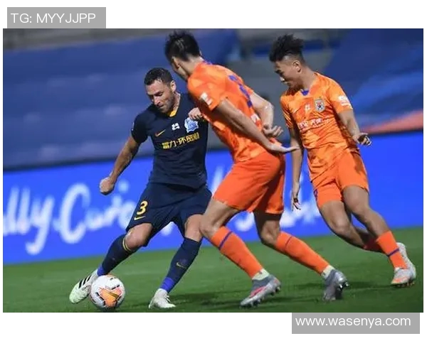 呼和浩特迎战广州富力全力争胜展现球队实力与斗志 呼和浩特迎战广州富力全力争胜展现球队实力与斗志