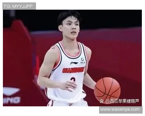 CBA北京与深圳比赛后数据分析揭示球队表现与关键球员贡献 CBA北京与深圳比赛后数据分析揭示球队表现与关键球员贡献