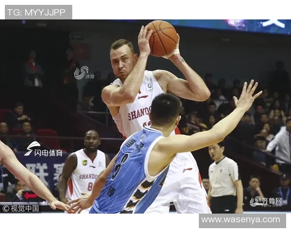 广州与山东西王集团的巅峰对决引发篮球迷热议与期待