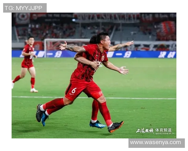 蔡慧康与胡尔克的对决谁能在赛场上笑到最后解析两位球员的实力与影响力 蔡慧康与胡尔克的对决谁能在赛场上笑到最后解析两位球员的实力与影响力