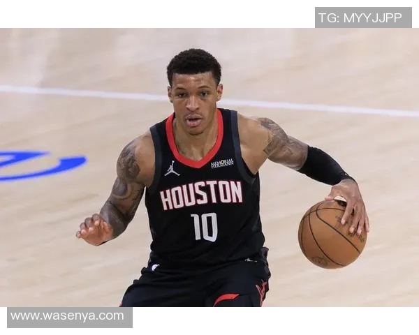 鹈鹕与火箭激战正酣NBA直播精彩瞬间回顾与分析 鹈鹕与火箭激战正酣NBA直播精彩瞬间回顾与分析